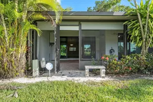 370 Fairway Cir, Weston, FL 33326 - Photo 25