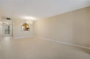 10101 Sunrise Lakes Blvd, Sunrise, FL 33322 - Photo 15