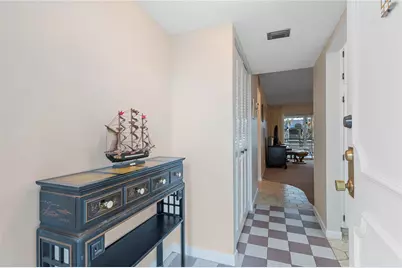 3150 Holiday Springs Boulevard #308, Margate, FL 33063 - Photo 5