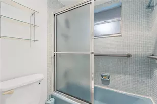 3150 Holiday Springs Blvd, Margate, FL 33063 - Photo 17