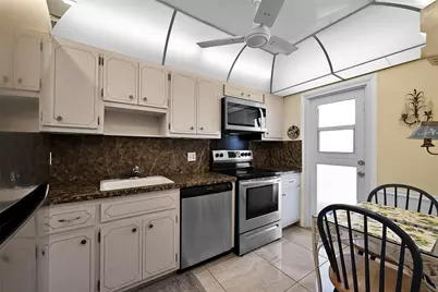 2350 NE 14th Street Causeway #609, Pompano Beach, FL 33062 - Photo 13