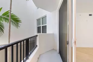 2401 NE 65th St, Fort Lauderdale, FL 33308 - Photo 17