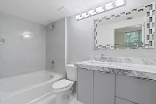 2401 NE 65th St, Fort Lauderdale, FL 33308 - Photo 9