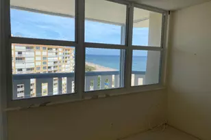 305 N Pompano Beach Blvd, Pompano Beach, FL 33062 - Photo 3