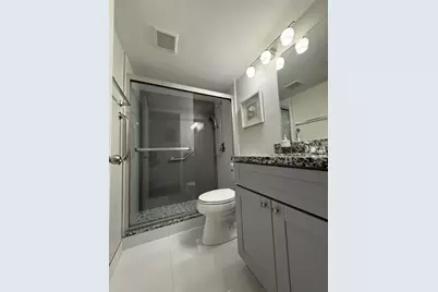 2028 Exeter B #2028, Boca Raton, FL 33434 - Photo 9