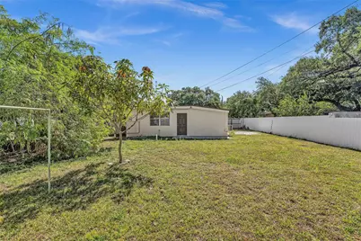 41 Miami Gardens Road, West Park, FL 33023 - Photo 7