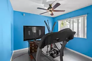 9824 NW 36th St, Sunrise, FL 33351 - Photo 11