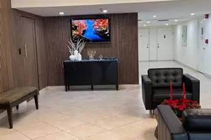 3960 Oaks Clubhouse Dr, Pompano Beach, FL 33069 - Photo 21