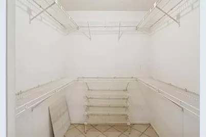 3960 Oaks Clubhouse Drive #502, Pompano Beach, FL 33069 - Photo 9