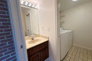 444 Pine Cir, Boca Raton, FL 33432 - Photo 13