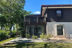 444 Pine Cir, Boca Raton, FL 33432 - Photo 43