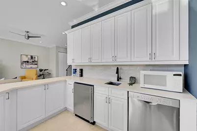 2254 SE 7th Street, Pompano Beach, FL 33062 - Photo 11
