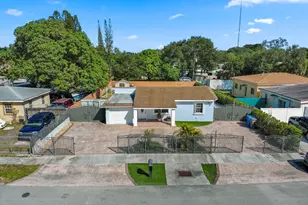 31 Miami Gardens Rd, West Park, FL 33023 - Photo 31