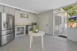 31 Miami Gardens Rd, West Park, FL 33023 - Photo 21