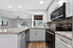 264 NW 79th Ave, Margate, FL 33063 - Photo 15