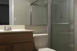 1100 Crystal Lake Dr, Pompano Beach, FL 33064 - Photo 9