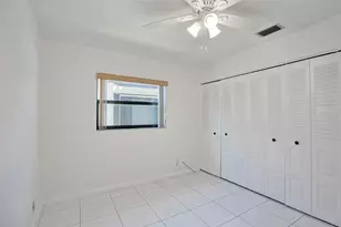 2359 SW 16th Dr, Deerfield Beach, FL 33442 - Photo 25