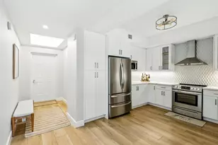 3340 NE 190th St, Aventura, FL 33180 - Photo 5