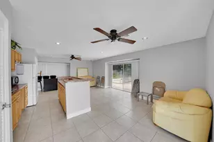 1910 Coquina Way, Coral Springs, FL 33071 - Photo 27