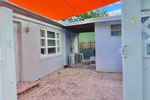 1614 NE 7th St, Fort Lauderdale, FL 33304 - Photo 3