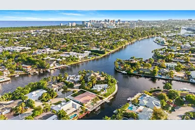 1731 NE 23rd Avenue, Fort Lauderdale, FL 33305 - Photo 1