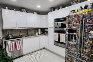 2500 Parkview Dr, Hallandale Beach, FL 33009 - Photo 7