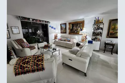 2500 Parkview Drive #403, Hallandale Beach, FL 33009 - Photo 3