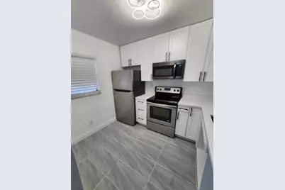 1156 NW 106th Terrace #204, Hollywood, FL 33026 - Photo 31