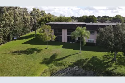 1156 NW 106th Terrace #204, Hollywood, FL 33026 - Photo 5