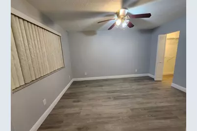 1156 NW 106th Terrace #204, Hollywood, FL 33026 - Photo 11