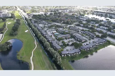 1156 NW 106th Terrace #204, Hollywood, FL 33026 - Photo 21