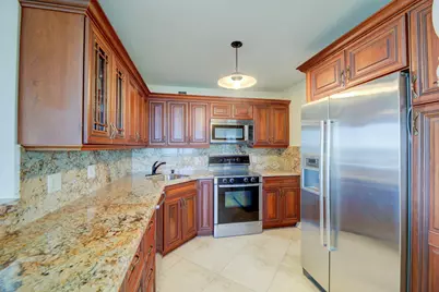 305 N Pompano Beach Boulevard #512, Pompano Beach, FL 33062 - Photo 3