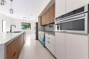 621 NW 42nd Ave, Coconut Creek, FL 33066 - Photo 9