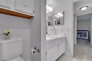 6008 Coral Lake Dr, Margate, FL 33063 - Photo 13