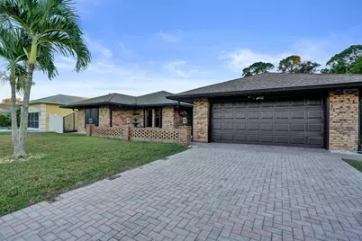 766 SE Cavern Avenue, Port Saint Lucie, FL 34983 - Photo 5