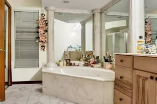 766 SE Cavern Ave, Port Saint Lucie, FL 34983 - Photo 17