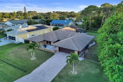 766 SE Cavern Avenue, Port Saint Lucie, FL 34983 - Photo 3