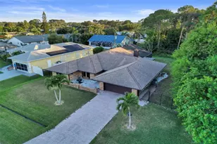 766 SE Cavern Ave, Port Saint Lucie, FL 34983 - Photo 3