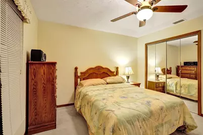 766 SE Cavern Avenue, Port Saint Lucie, FL 34983 - Photo 25