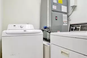 766 SE Cavern Ave, Port Saint Lucie, FL 34983 - Photo 77