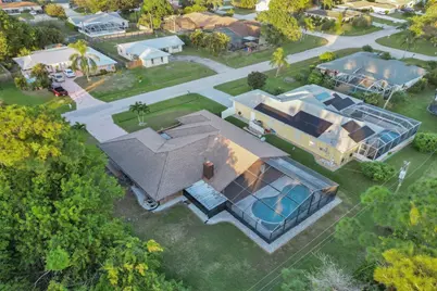 766 SE Cavern Avenue, Port Saint Lucie, FL 34983 - Photo 81