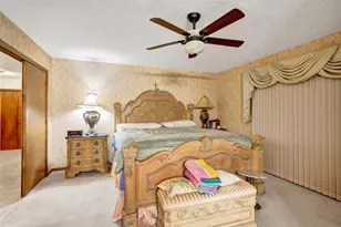 766 SE Cavern Ave, Port Saint Lucie, FL 34983 - Photo 15