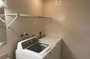 2004 S 10th St, Fort Pierce, FL 34950 - Photo 5