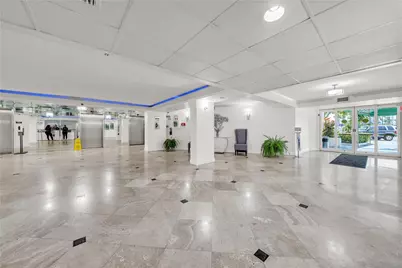 1000 Parkview Drive #925, Hallandale Beach, FL 33009 - Photo 27