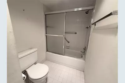 4501 Martinique Way #C2, Pompano Beach, FL 33066 - Photo 19