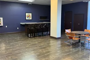 3375 N Country Club Dr, Miami, FL 33180 - Photo 33