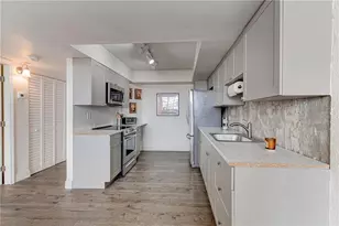 1301 NE Miami Gardens Dr, Miami, FL 33179 - Photo 5