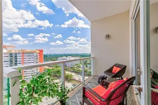 1301 NE Miami Gardens Dr, Miami, FL 33179 - Photo 23