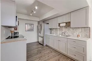 1301 NE Miami Gardens Dr, Miami, FL 33179 - Photo 7