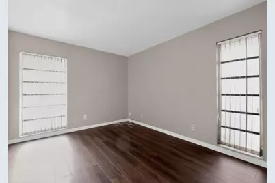 7802 NW 69th Terrace, Tamarac, FL 33321 - Photo 5